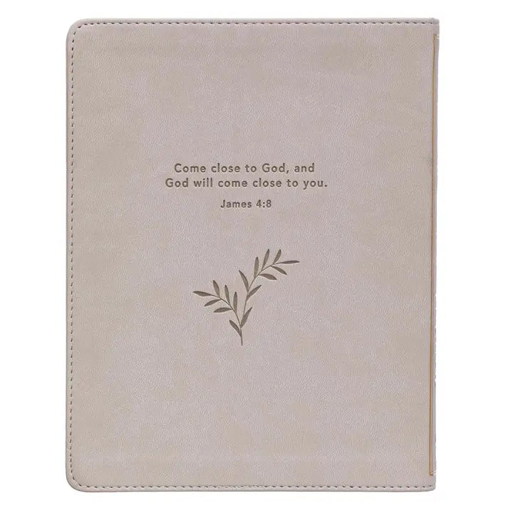 Devotional Quiet Time Moments for Women