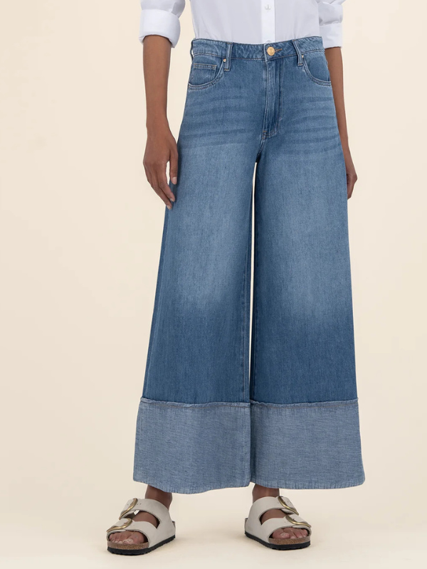 Blake Crop Wide Leg - Medium Wash