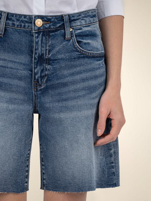 Hailey High Rise - Bermuda - Raw Hem