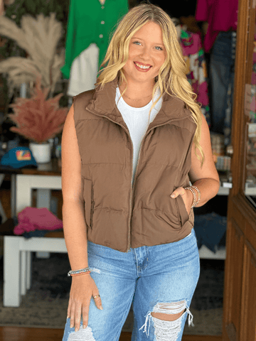 Women's Out Exploring Crop Puffer Vest in Chocolate - Size M