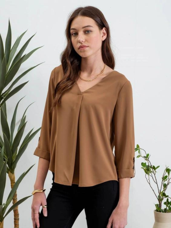 Brown V-Neck 3/4 Sleeve Top