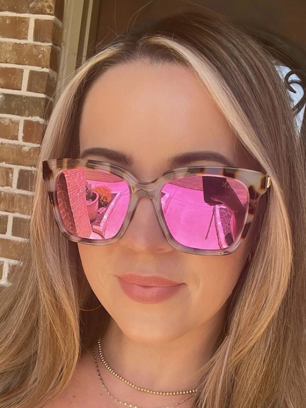 Lyla Sunglasses - Hot Pink