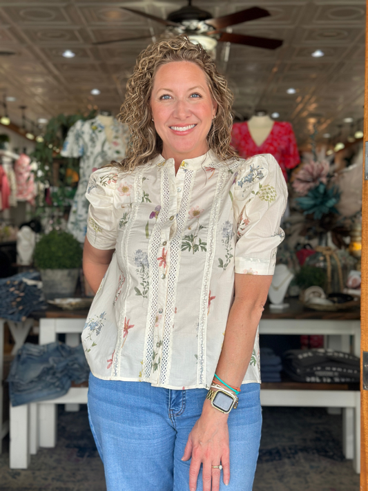 Cream Flower Puff Sleeve Top