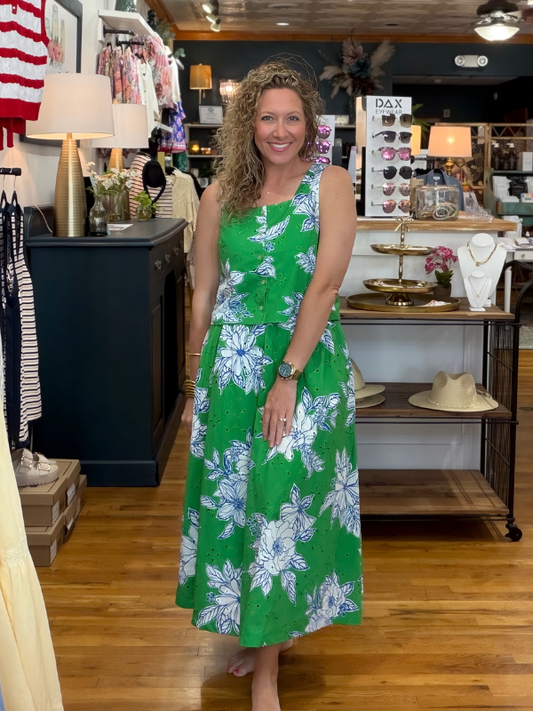 woman wearing a matching skirt and top in a women's store 