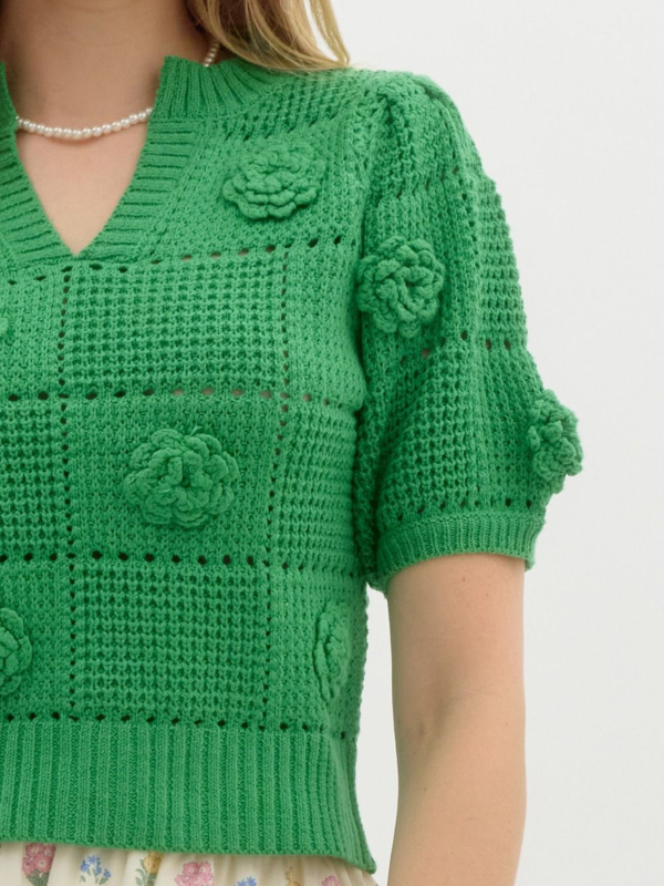 Green Flower Applique Short Sleeve Sweater