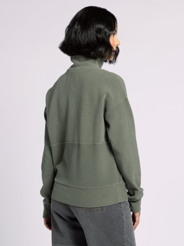 Hazel Pullover - Dusty Olive - Themasonboutique